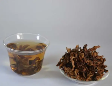 鸡蛋花凉茶